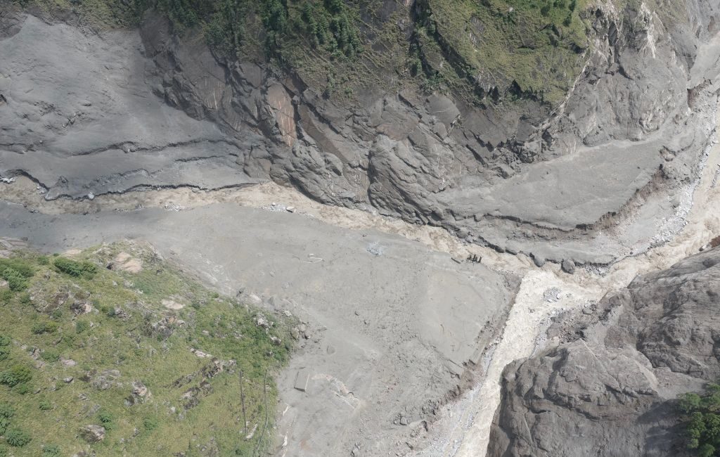 Nepal’in orta-kuzey kesimindeki 7 bin 126 metre yüksekliğe sahip Himlung