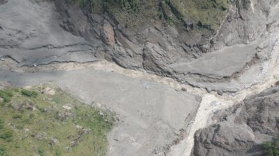 Nepal’in orta-kuzey kesimindeki 7 bin 126 metre yüksekliğe sahip Himlung