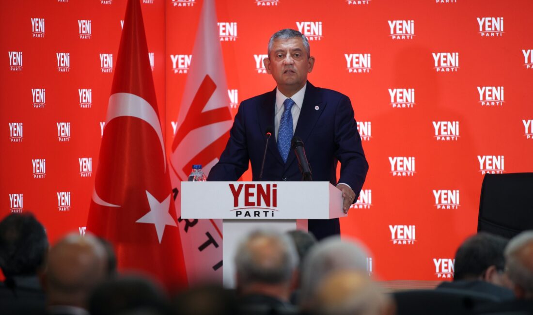 Yeni Parti Genel Başkanı Özgür Özel, Cumhurbaşkanı Recep Tayyip Erdoğan’ı