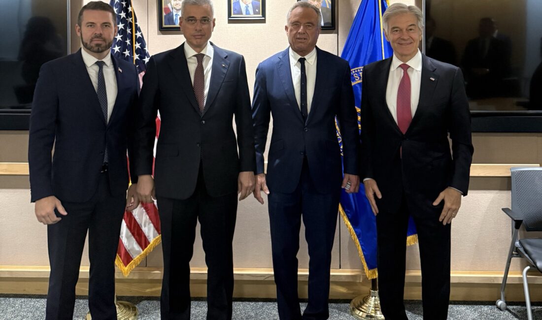 Sağlık Bakanı Kemal Memişoğlu, resmi temaslarda bulunmak üzere gittiği Amerika