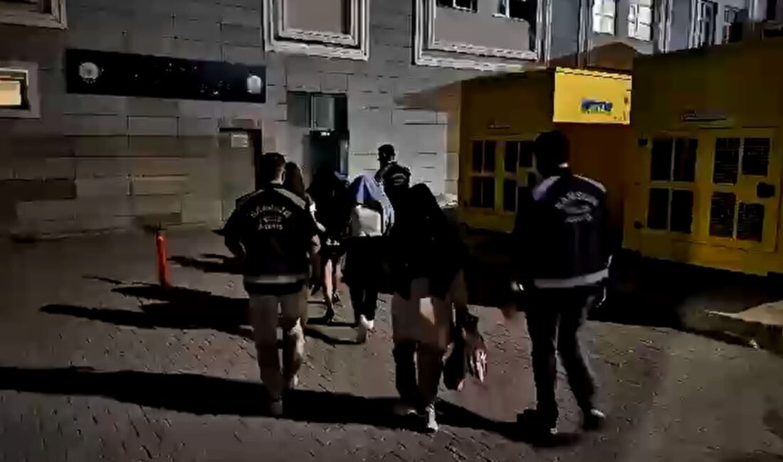 Samsun ve Eskişehirde masaj salonlarına yönelik düzenlenen eş zamanlı fuhuş