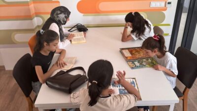 Dünya Okuma Haftası etkinlikleri kapsamında Siirt’te anlamlı bir program düzenlendi.