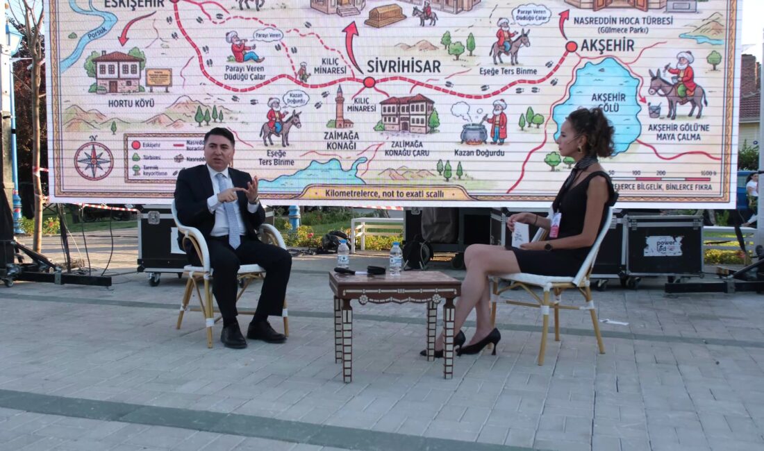 Uluslararası Eskişehir Porsuk Festivali kapsamında düzenlenen “Nehir Sohbetleri” programına konuk