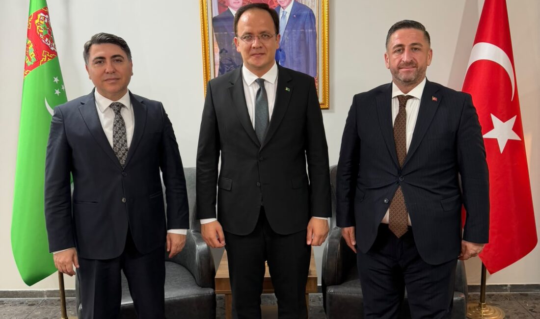 Diplomasi yalnızca protokol kurallarından veya resmi imzalardan ibaret değildir. Asıl