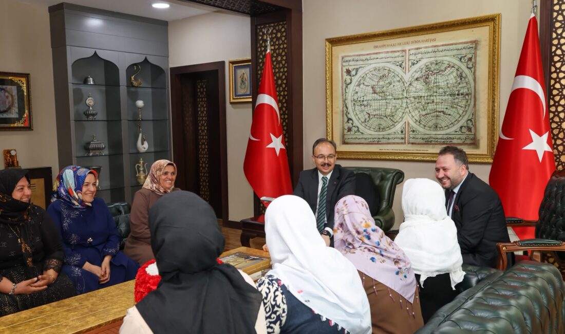 Siirt Valisi ve Belediye Başkan Vekili Dr. Kemal Kızılkaya, Eruh