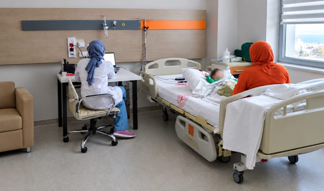 Çocuklarda işitme kaybının erken evrede tespit edilmesi; dil becerileri, sosyal