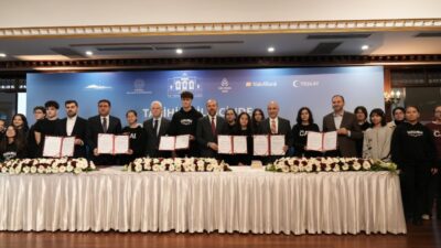 İstanbul Valiliği öncülüğünde başlatılan proje kapsamında 20 bin lise öğrencisi,