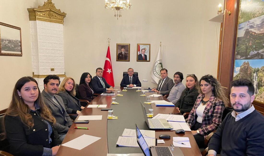 Kars’ta eğitim kalitesini artırmayı hedefleyen “Kars’ta Akılcı Fikirlerle Kaliteyi Artırma