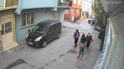 Bursa'da kart-film yöntemiyle girdiği evden 450 bin TL değerinde ziynet
