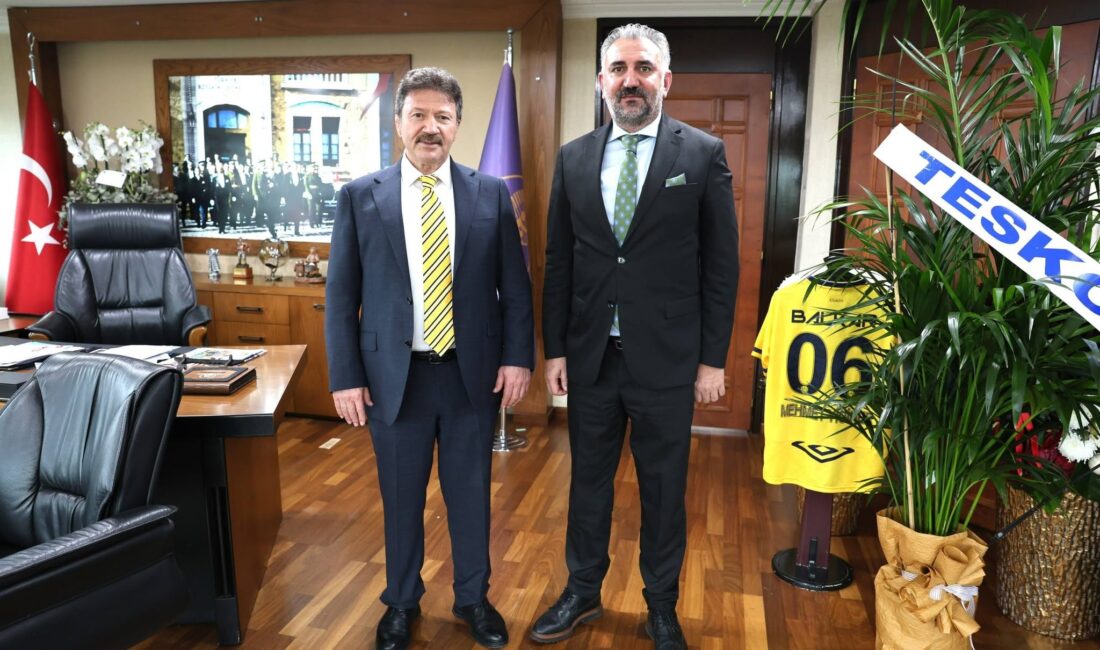 Ağrı Esnaf ve Sanatkarlar Birlik Başkanı Arif Yıldıray Hatunoğlu, Türkiye