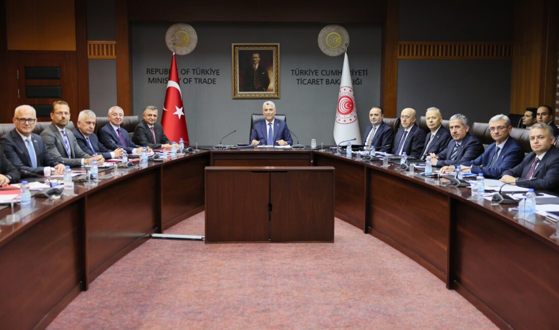 Ticaret Bakanı Ömer Bolat, Türkiye İhracatçılar Meclisi ve otomotiv sektörünün