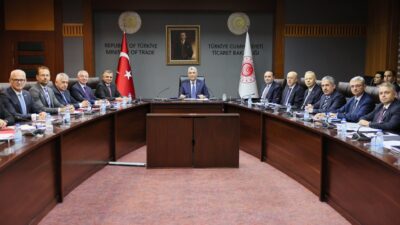 Ticaret Bakanı Ömer Bolat, Türkiye İhracatçılar Meclisi ve otomotiv sektörünün