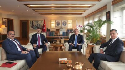 ANKARA / TEKHA Bakanlıkta Gerçekleşen Görüşmede İzmir’in Potansiyeli Ele Alındı