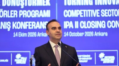 Sanayi ve Teknoloji Bakanı Mehmet Fatih Kacır, başkentte düzenlenen ‘Rekabetçi