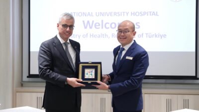 Sağlık Bakanı Kemal Memişoğlu, Singapur programı dahilinde Singapur Ulusal Üniversite