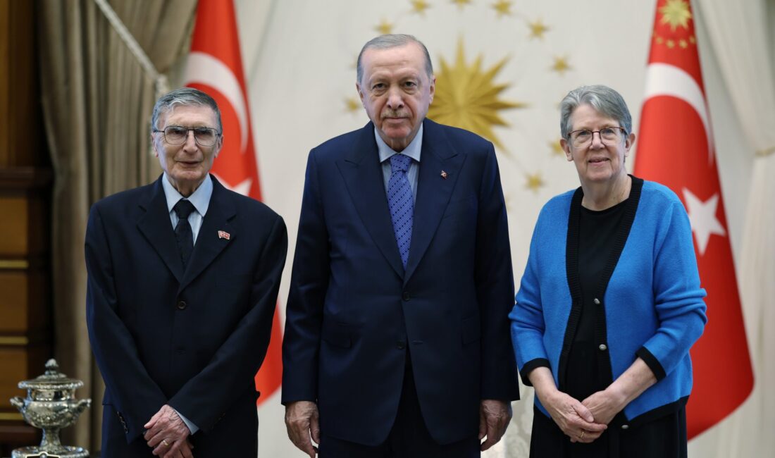Cumhurbaşkanı Recep Tayyip Erdoğan, Nobel ödüllü bilim insanı Prof. Dr.
