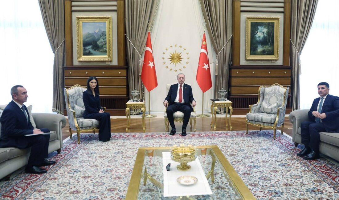 Cumhurbaşkanı Recep Tayyip Erdoğan, Özbekistan Cumhurbaşkanlığı İdaresi Başkanı Saida Mirziyoyeva’yı