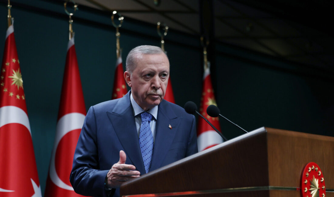 Cumhurbaşkanı Recep Tayyip Erdoğan, Beştepe’de gerçekleştirilen Kabine Toplantısı’nın ardından basın