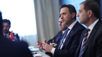 Enerji ve Tabii Kaynaklar Bakanı Alparslan Bayraktar, Rusya Enerji Haftası