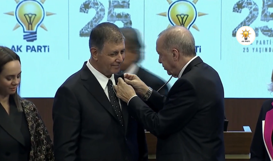 Cumhurbaşkanı ve AK Parti Genel Başkanı Recep Tayyip Erdoğan, AK