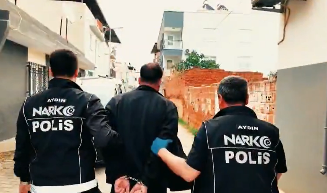 İçişleri Bakanlığı koordinesinde ülke genelinde zehir tacirlerine yönelik gerçekleştirilen operasyonlarda