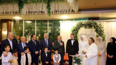 Giresun Valisi Mustafa Koç, Sena Önal ile Hakan Erhan çiftinin