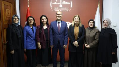 Kadın ve Demokrasi Derneği (KADEM) üst düzey yönetim heyeti, Iğdır