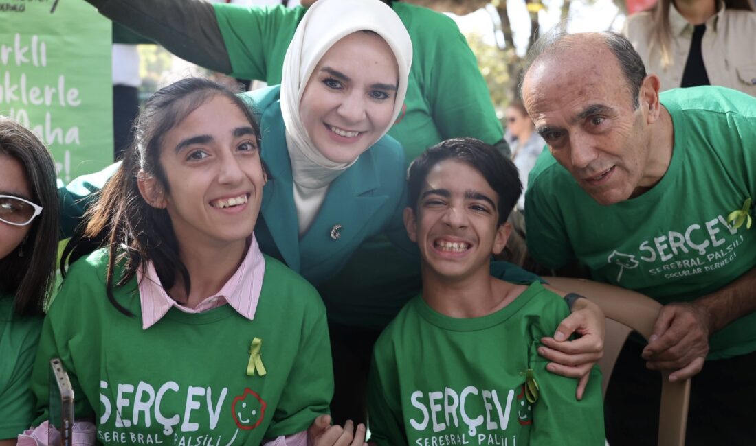 Aile ve Sosyal Hizmetler Bakanı Mahinur Özdemir Göktaş, Ankara Kuğulu