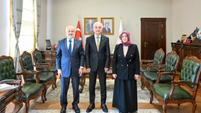 Kırklareli Valisi Uğur Turan, Camiler ve Din Görevlileri Haftası vesilesiyle