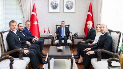 MERSİN / TEKHA Mersin Valisi Atilla Toros, Çimsa ÇBK Mersin