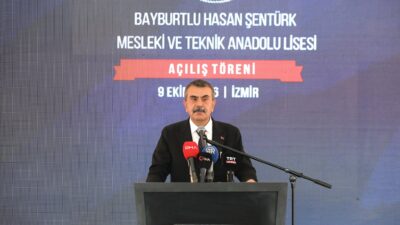 Milli Eğitim Bakanı Yusuf Tekin, bir dizi temas ve açılış
