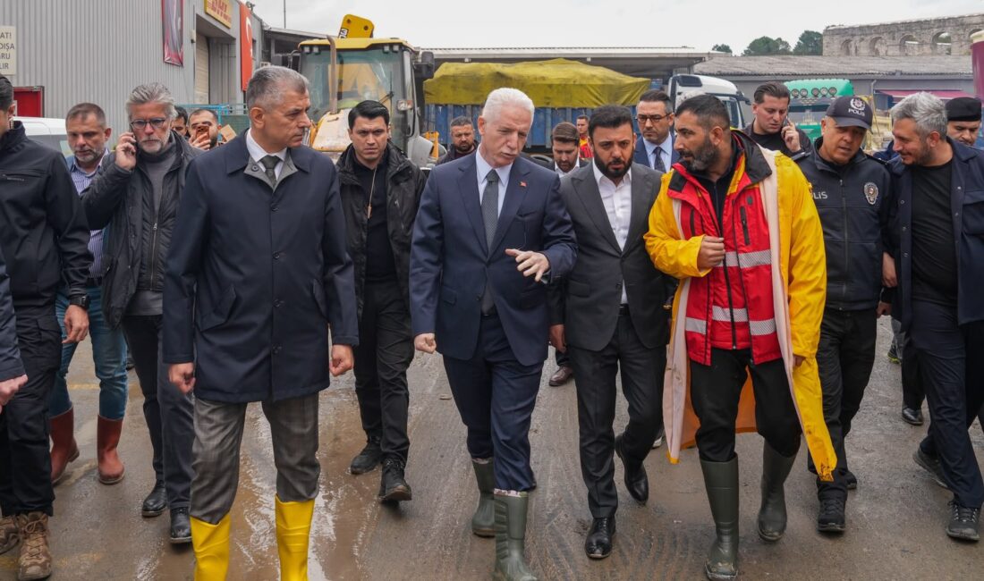 İSTANBUL / TEKHA İstanbul Valisi Davut Gül, Eyüpsultan ilçesinde etkisini