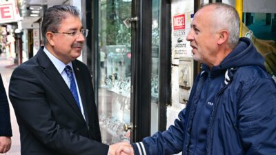 Eskişehir Valisi Dr. Erdinç Yılmaz, kentin işlek noktalarından İsmet İnönü-1