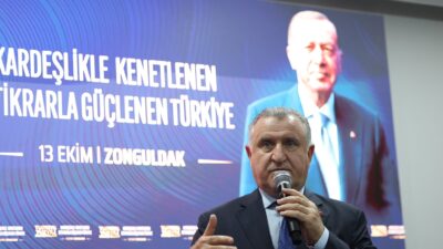 Gençlik ve Spor Bakanı Osman Aşkın Bak, ‘Türkiye Yüzyılı’ buluşmaları