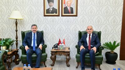 Orman Genel Müdürü Bekir Karacabey, Eskişehir Orman Bölge Müdürü Rifat