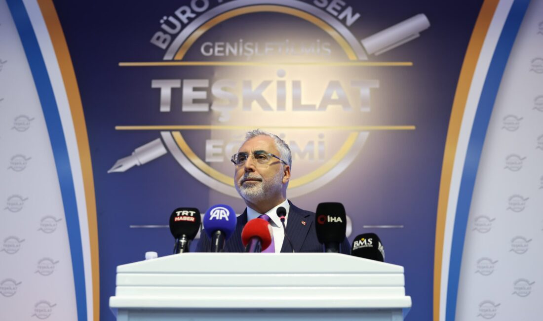 Çalışma ve Sosyal Güvenlik Bakanı Vedat Işıkhan, Büro Memur-Sen tarafından