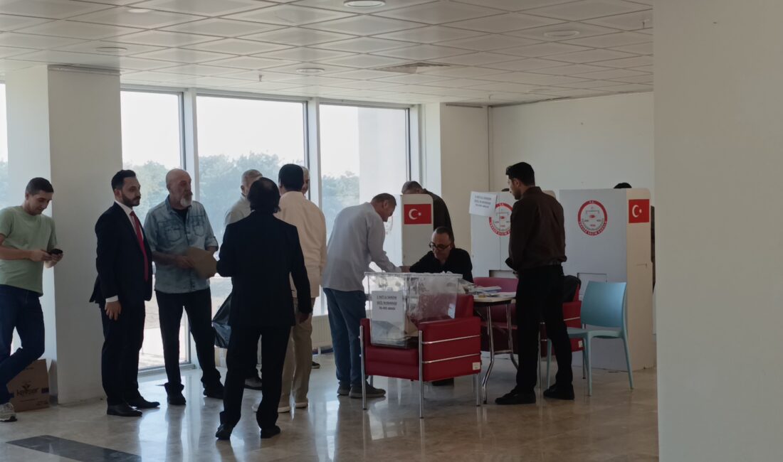 Tekirdağ Barosu’nun 37’nci Olağan Genel Kurulu kapsamında gerçekleştirilen seçimlerde oy