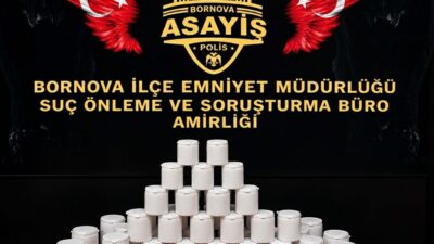 İzmir’in Bornova ilçesinde emniyet güçlerinin bir adrese düzenlediği operasyonda 2