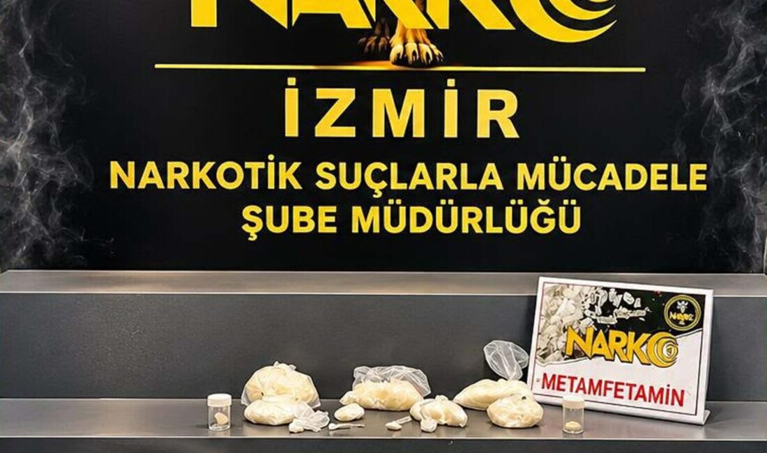 İZMİR / TEKHA İzmir’in Karşıyaka ve Bergama ilçelerinde güvenlik güçlerince