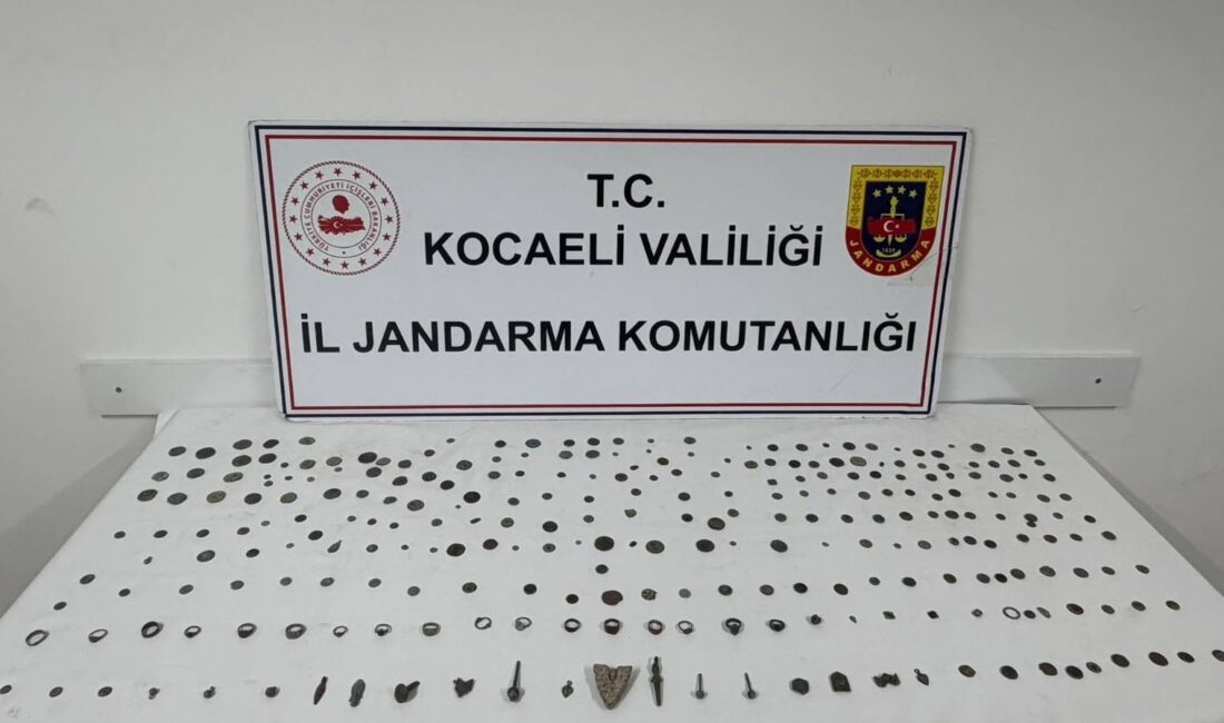 Kocaeli İl Jandarma Komutanlığı ekipleri, tarihi eser kaçakçılığını önlemeye yönelik