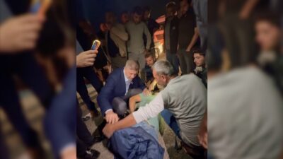Adıyaman’da yolun karşısına geçmeye çalıştığı sırada hafif ticari aracın çarptığı