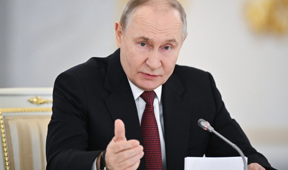 Rusya Devlet Başkanı Vladimir Putin, ülkesinde düzenlenen ‘Delovaya Rossiya’ adlı