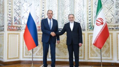 Rusya Dışişleri Bakanı Sergey Lavrov, resmi temaslarda bulunmak üzere İran’ın