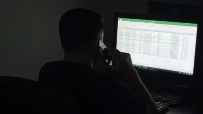 Diyarbakır merkezli 10 ilde gerçekleştirilen eş zamanlı operasyonda, gerçeğini aratmayan