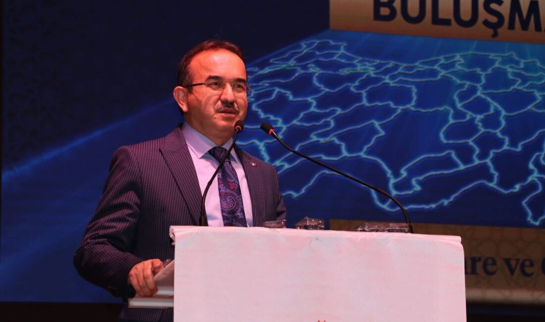 Diyanet İşleri Başkanlığı Yönetim Hizmetleri Genel Müdürü Nazif Fethi Yalçınkaya,