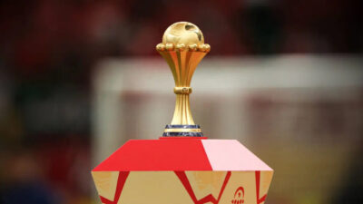Afrika Futbol Konfederasyonu, dört yılda bir yapılması planlanan Afrika Uluslar