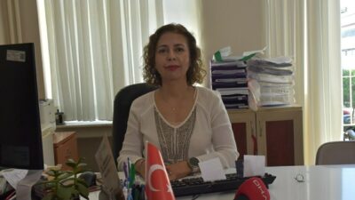 Uzmanlar, kekemelik yaşayan çocukların maruz kaldığı akran zorbalığının konuşma güçlüğünü
