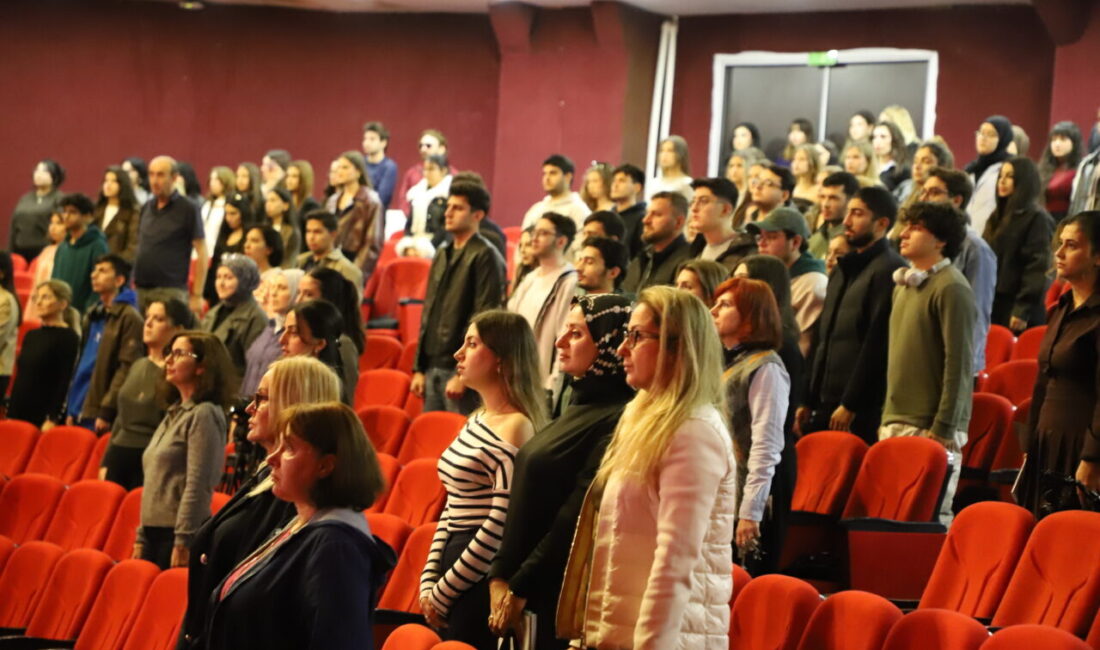 İstanbul Arel Üniversitesi’nde düzenlenen uluslararası kongrede yapay zekanın geleceği masaya