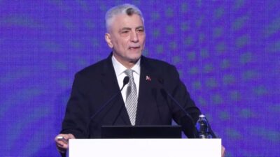 Ticaret Bakanı Ömer Bolat, Türkiye'nin 38,1 milyon tonluk ham çelik