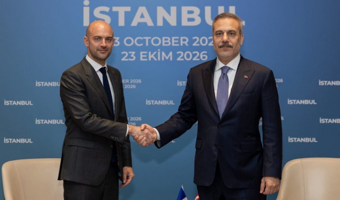 Dışişleri Bakanı Hakan Fidan, İstanbul'da düzenlenen R4+E3 toplantısı kapsamında Fransa